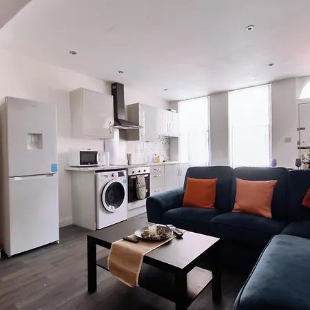 Birmingham City Stay Apartments *
